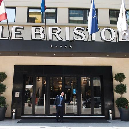 Le Bristol Hotel Beirut Exteriör bild