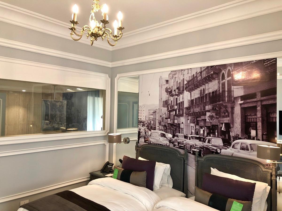 Le Bristol Hotel Beirut Exteriör bild