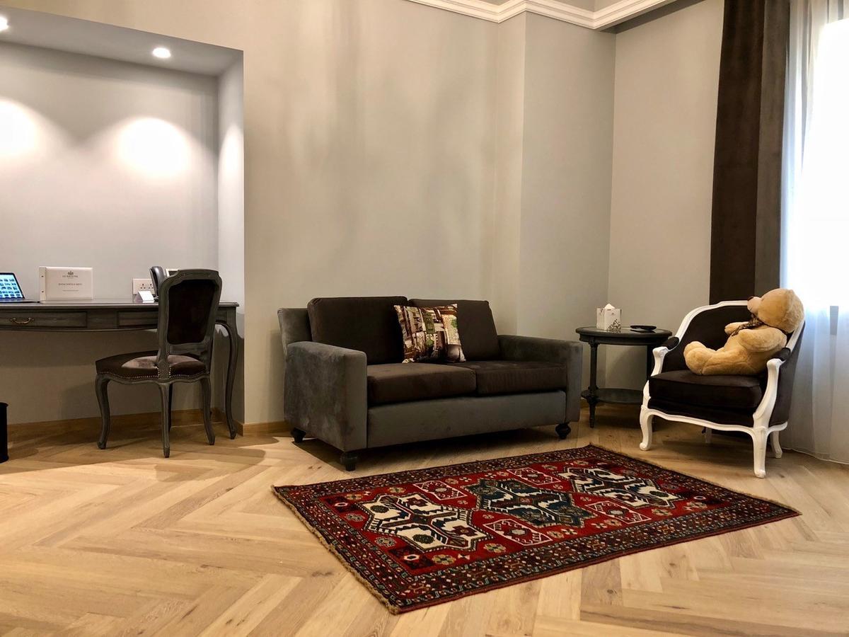Le Bristol Hotel Beirut Exteriör bild