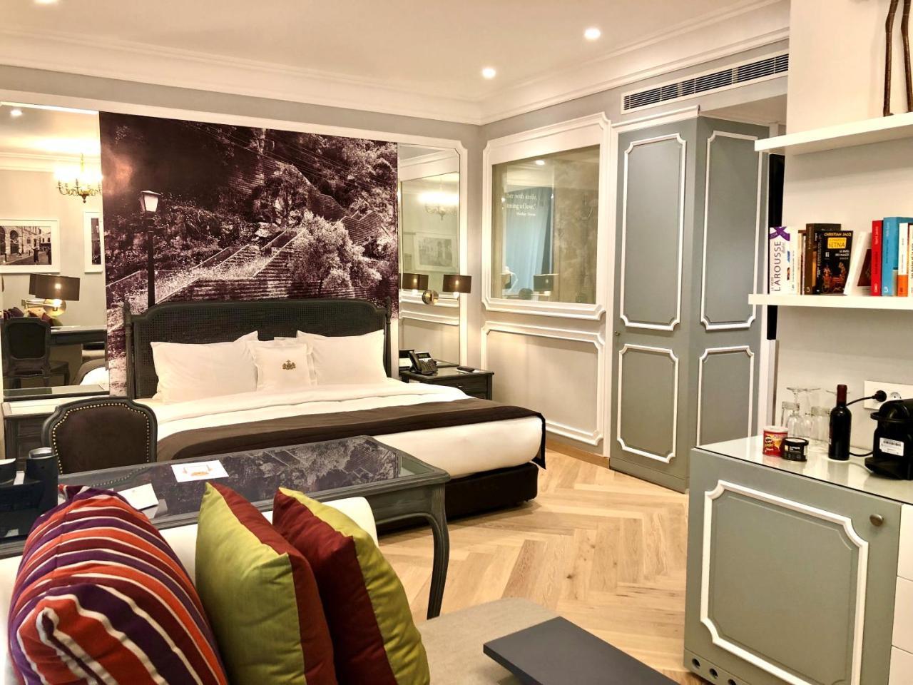 Le Bristol Hotel Beirut Exteriör bild