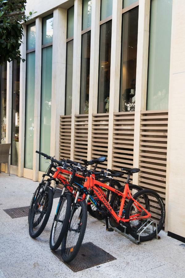 Le Bristol Hotel Beirut Exteriör bild
